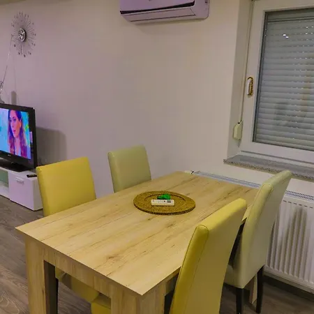 Apartment Westgate Ranch Bihac
